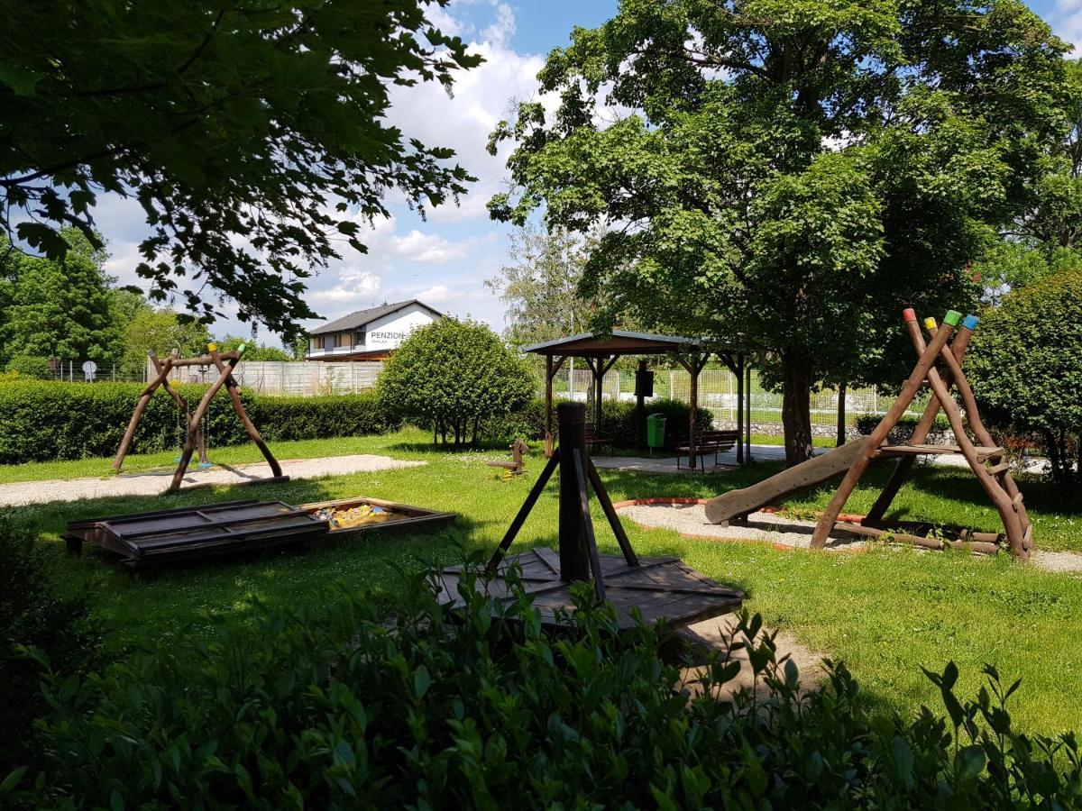 Penzion Skalka Skalka  Exterior photo